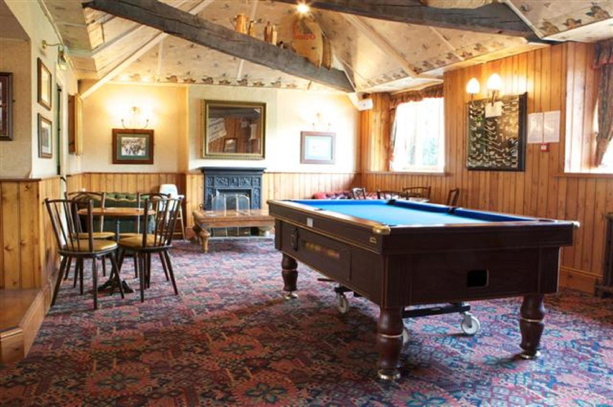 Radstock Hotel Near Bath 外观 照片