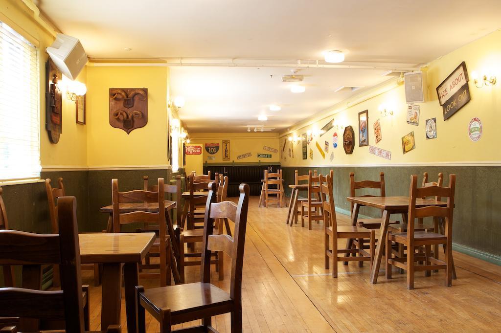 Radstock Hotel Near Bath 外观 照片